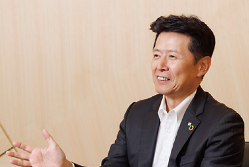 Photograph of Ken Tokuharu Nakamura